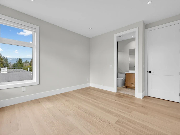 821 Prospect Street, Coquitlam, BC, V3J 6E8 - 28