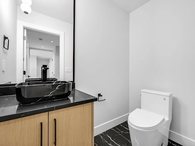 821 Prospect Street, Coquitlam, BC, V3J 6E8 - 32