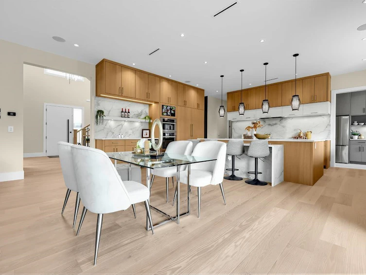 821 Prospect Street, Coquitlam, BC, V3J 6E8 - 6