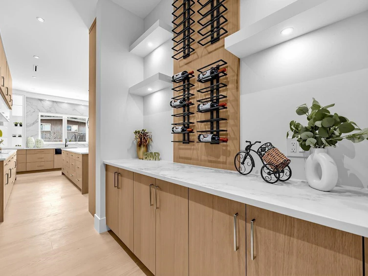 821 Prospect Street, Coquitlam, BC, V3J 6E8 - 11