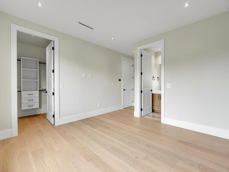 821 Prospect Street, Coquitlam, BC, V3J 6E8 - 25