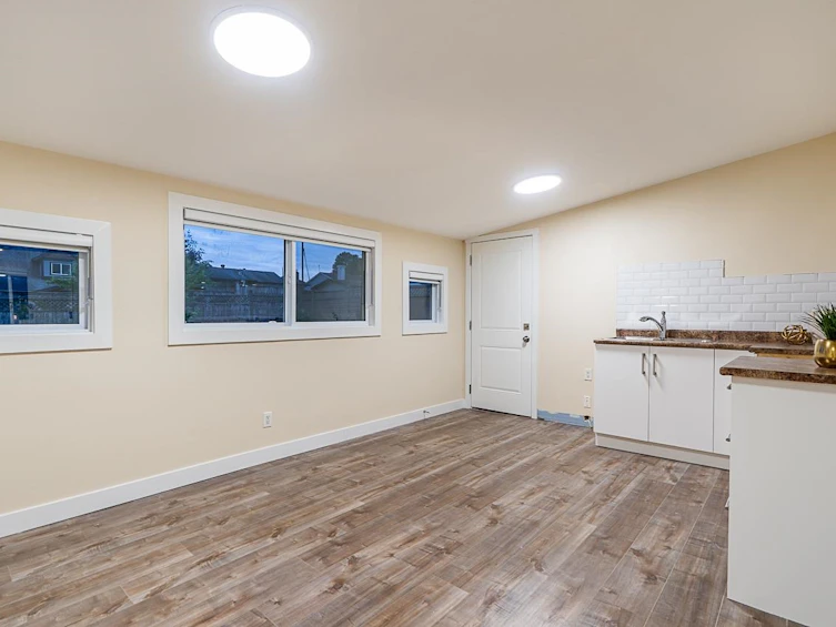 27036 28 Avenue, Langley, BC, V4W 3E5 - 22