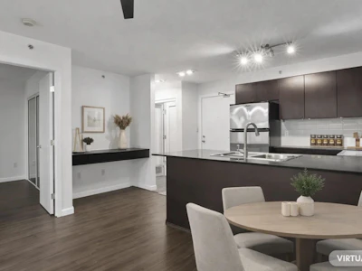 903-4182 Dawson Street - 4