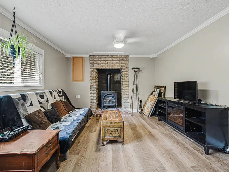 1102 Grandview Road, Gibsons, BC, V0N 1V3 - 23