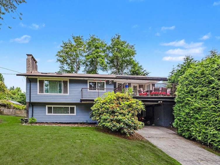 1102 Grandview Road, Gibsons, BC, V0N 1V3