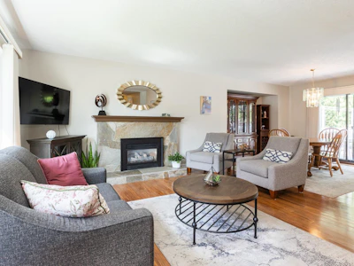 20249 44 Avenue - 4
