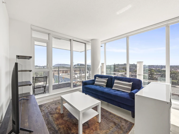 903-1471 Hunter Street, North Vancouver, BC, V7J 1H3