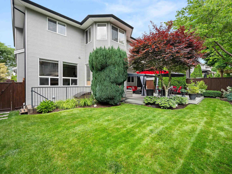 18962 70b Avenue, Surrey, BC, V4N 5M6 - 39