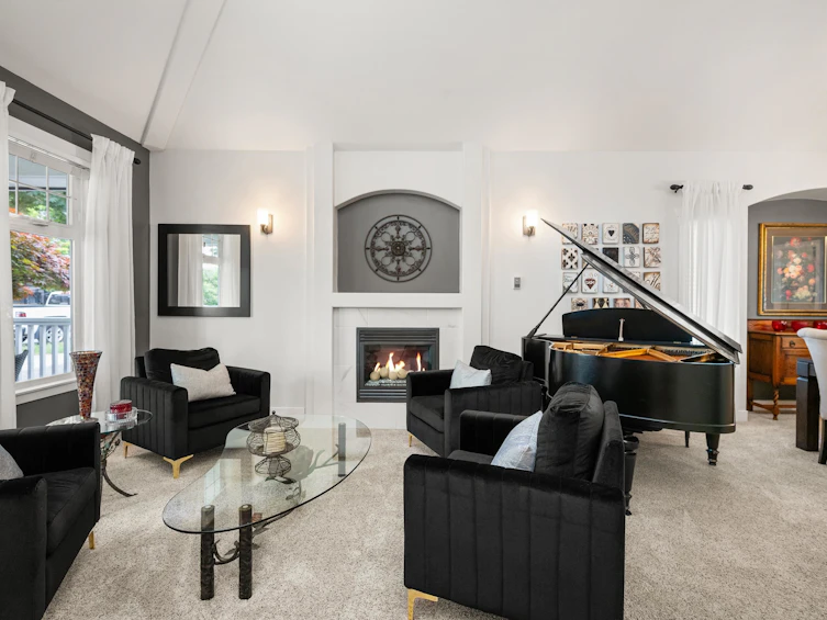 18962 70b Avenue, Surrey, BC, V4N 5M6 - 4