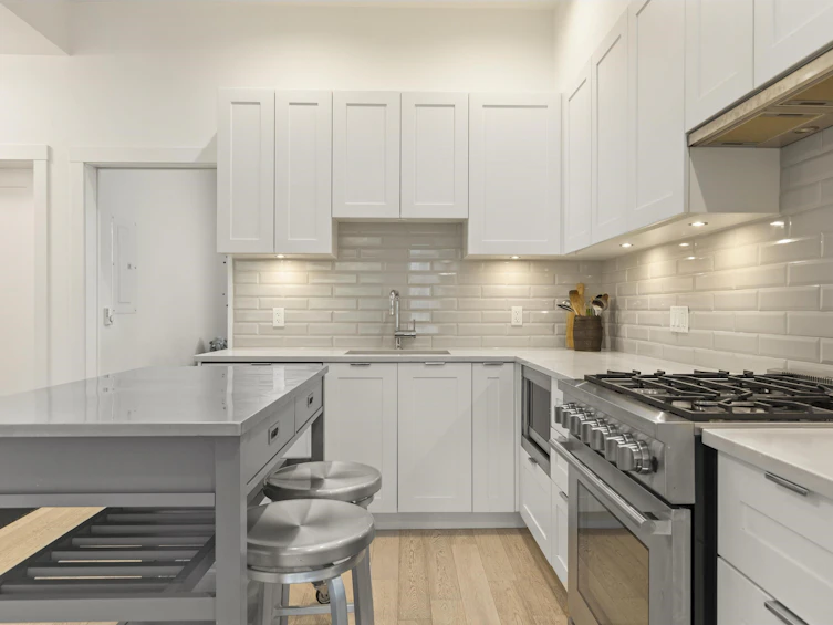 100-1872 Parker Street, Vancouver, BC, V5L 2K9 - 15
