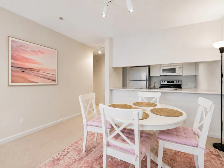 108-3250 W Broadway, Vancouver, BC, V6K 2H4 - 10