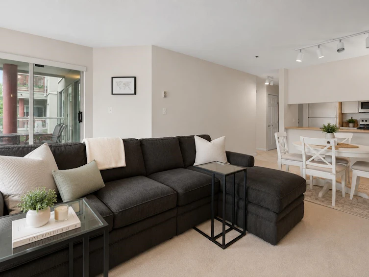 108-3250 W Broadway, Vancouver, BC, V6K 2H4 - 6