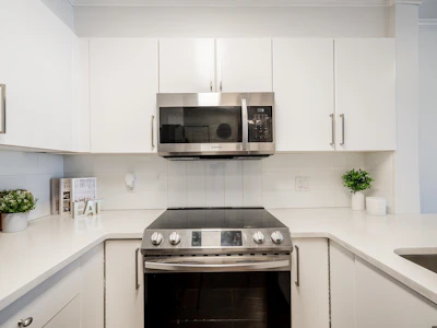 204-260 Newport Drive - 4