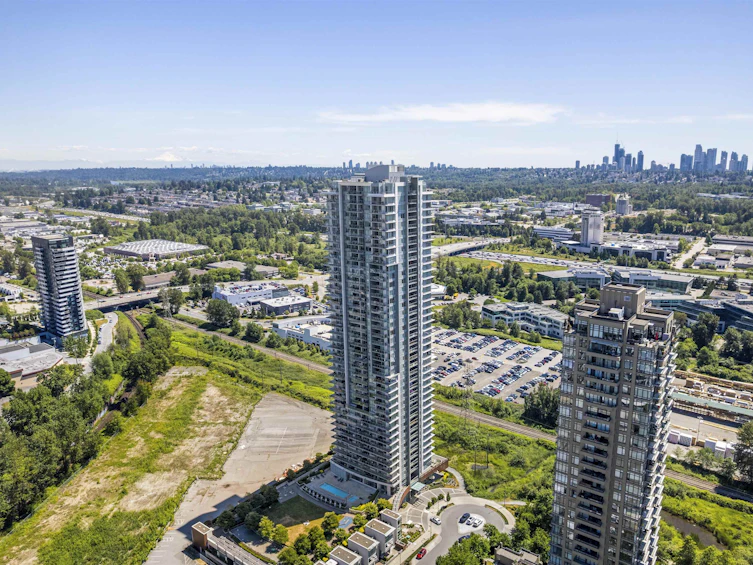 608-2388 Madison Avenue, Burnaby, BC, V5C 0K8 - 2