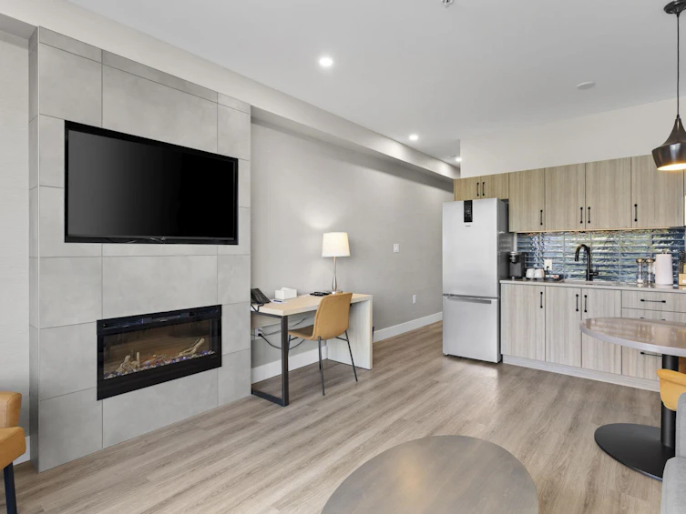206C-160 Esplanade Avenue, Harrison Hot Springs, BC, V0M 1K0 - 6