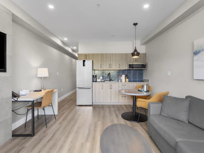206C-160 Esplanade Avenue - 5