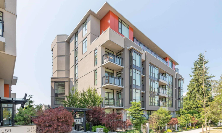 403-4171 Cambie Street