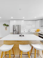 1270 Premier Street