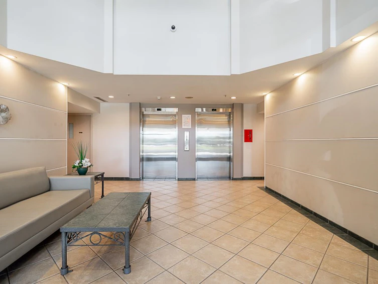 904-545 Austin Avenue, Coquitlam, BC, V3K 6R4 - 3