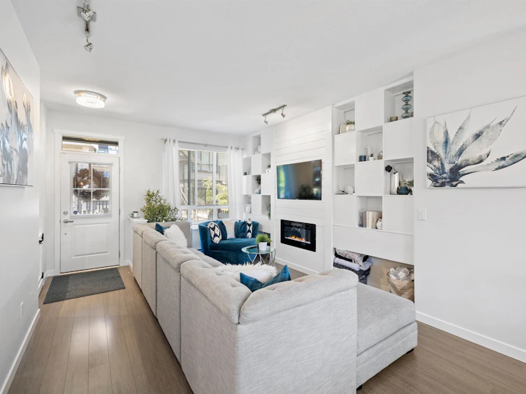 149-3500 Burke Village Promenade, Coquitlam, BC, V3E 0N2 - 3