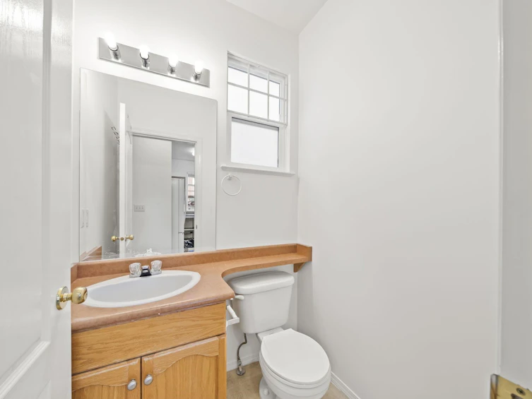 18483 66a Avenue, Surrey, BC, V3S 9B1 - 17