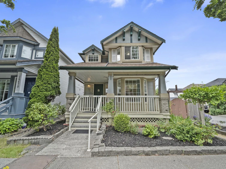 18483 66a Avenue, Surrey, BC, V3S 9B1