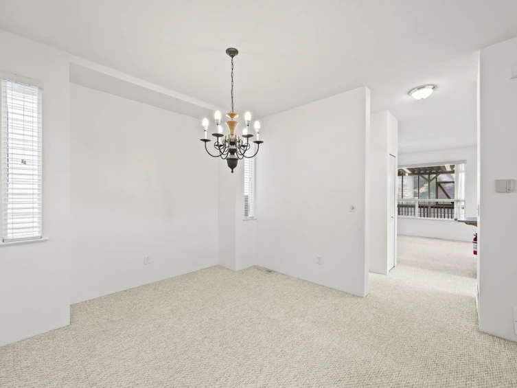 18483 66a Avenue, Surrey, BC, V3S 9B1 - 9