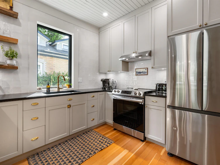 34850 Clayburn Road, Abbotsford, BC, V2S 7Y9 - 9