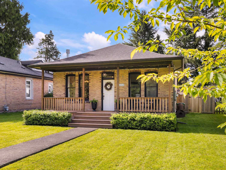 34850 Clayburn Road, Abbotsford, BC, V2S 7Y9