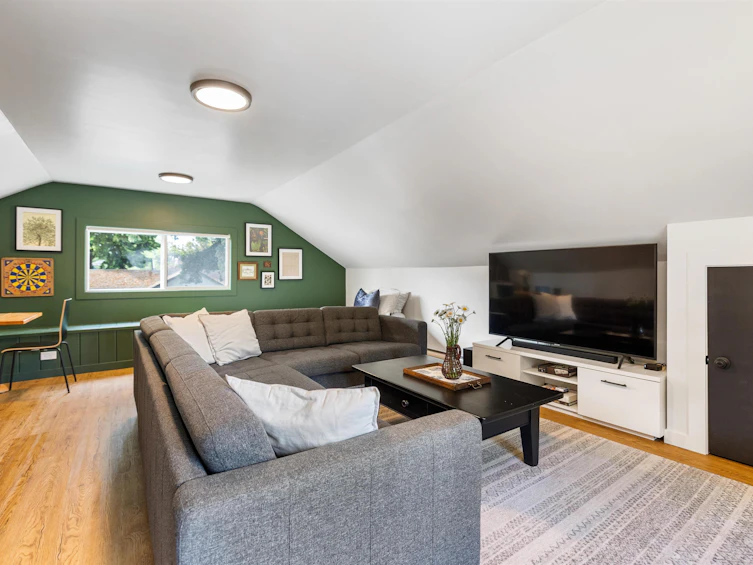34850 Clayburn Road, Abbotsford, BC, V2S 7Y9 - 24