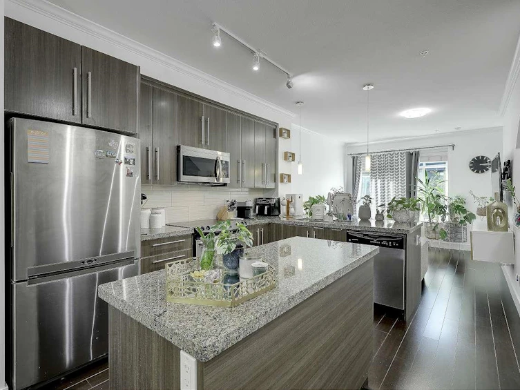 94-8251 209b Street, Langley, BC, V2Y 0J9 - 8