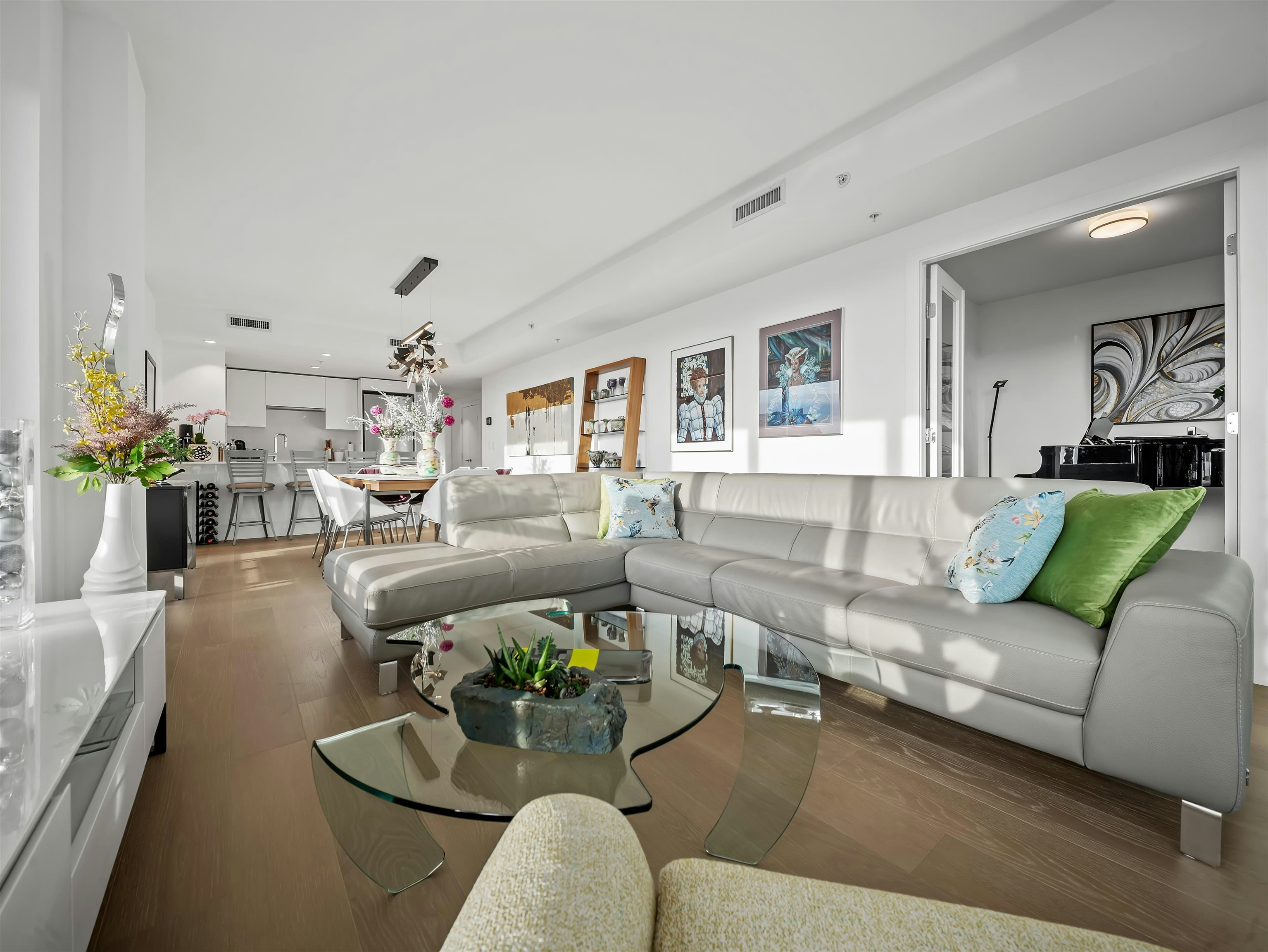 1102-5766 Gilbert Road, Richmond, BC, V6X 1B7 - 18