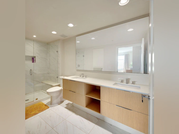 207-3825 Cates Landing Way, North Vancouver, BC, V7G 0A6 - 17