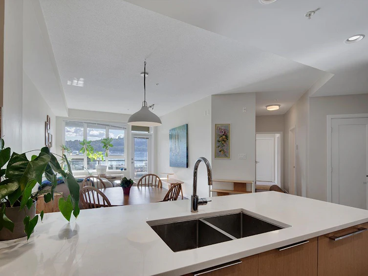 207-3825 Cates Landing Way, North Vancouver, BC, V7G 0A6 - 11