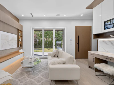 1-847 E 10th Avenue - 3