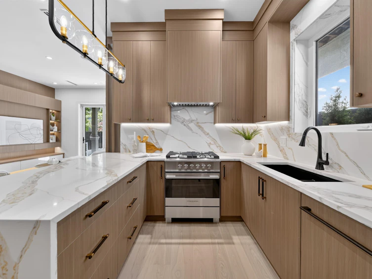 1-847 E 10th Avenue, Vancouver, BC, V5T 2A9 - 6