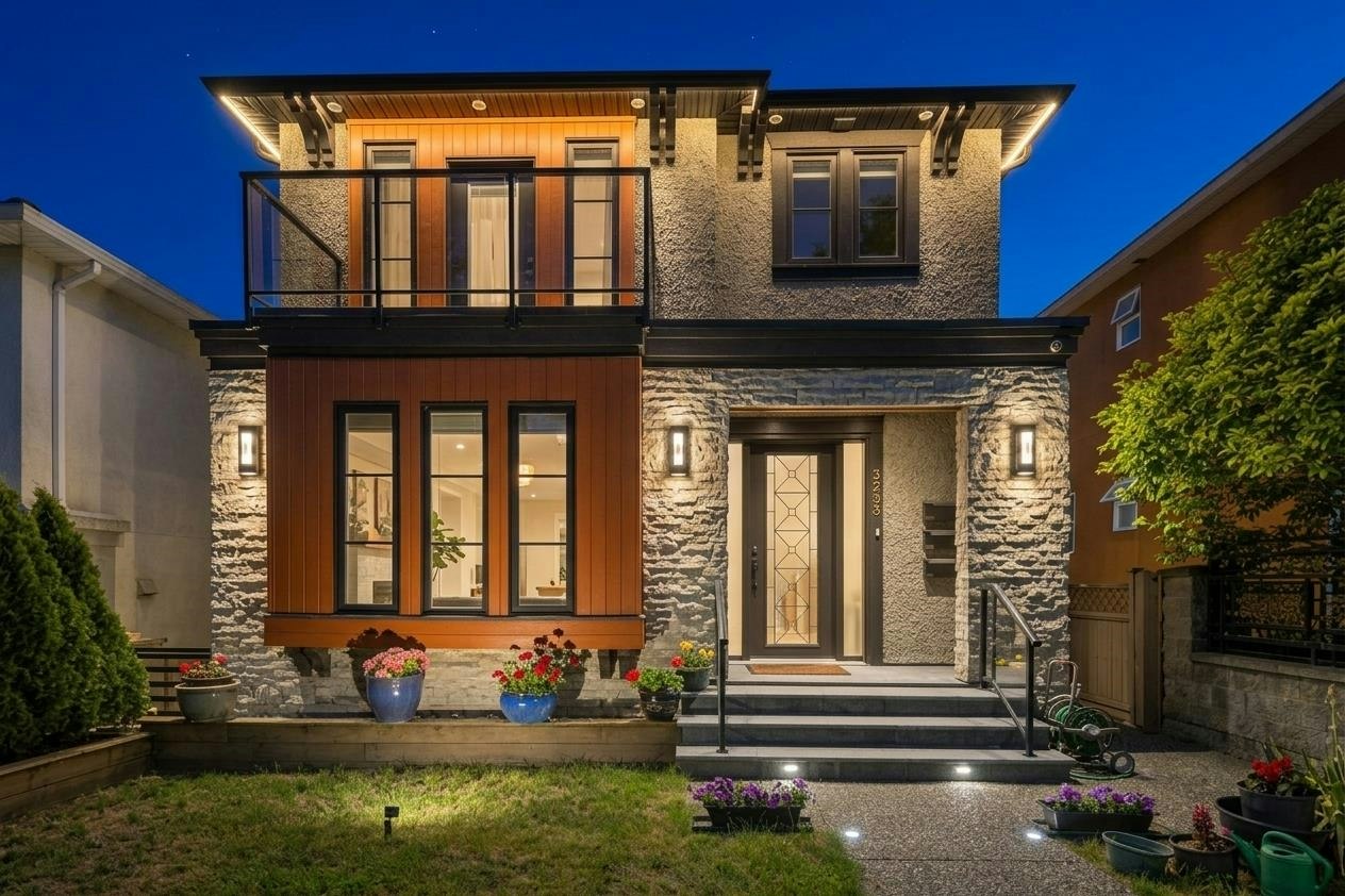 3233 Grant Street, Vancouver, BC, V5K 3J1