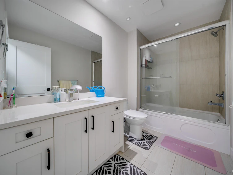 708 Austin Avenue, Coquitlam, BC, V3K 3N1 - 29