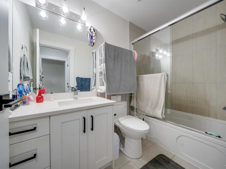 708 Austin Avenue, Coquitlam, BC, V3K 3N1 - 31