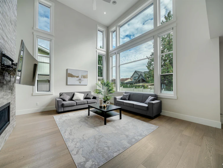 708 Austin Avenue, Coquitlam, BC, V3K 3N1 - 3
