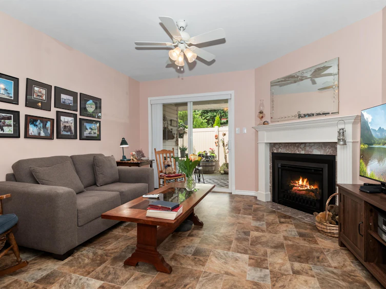 18-46485 Airport Road, Chilliwack, BC, V2P 7Y1 - 18