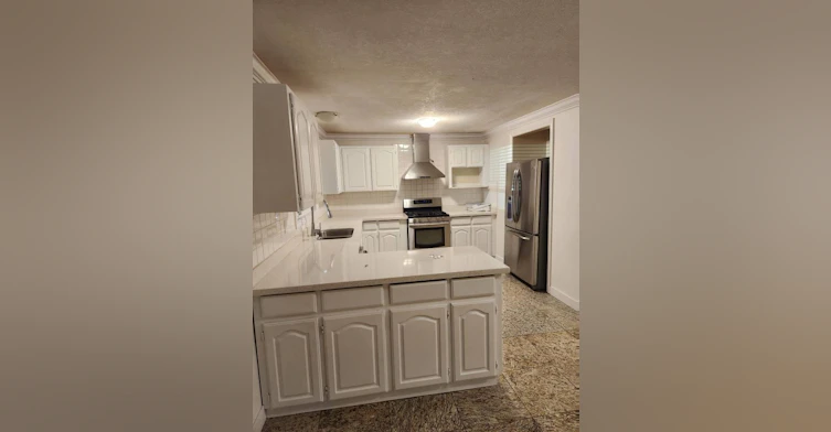 322 Mariner Way, Coquitlam, BC, V3K 1N6 - 5