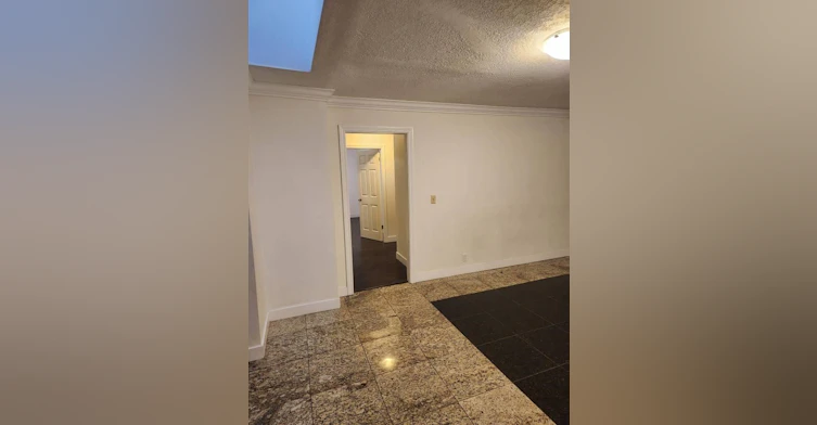 322 Mariner Way, Coquitlam, BC, V3K 1N6 - 8