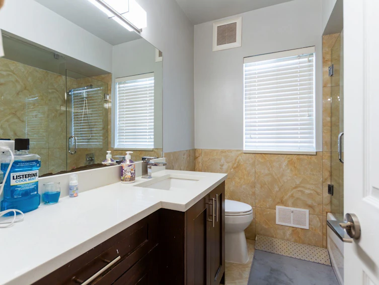7643 Selkirk Street, Vancouver, BC, V6P 4H3 - 10