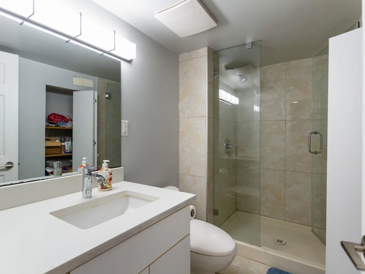 7643 Selkirk Street, Vancouver, BC, V6P 4H3 - 20