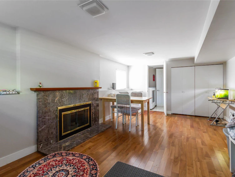 7643 Selkirk Street, Vancouver, BC, V6P 4H3 - 7