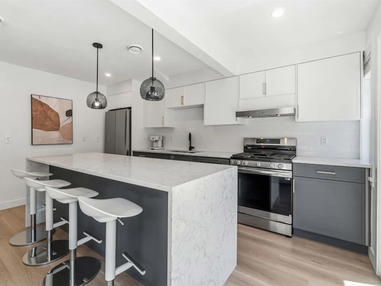3534 W 17th Avenue, Vancouver, BC, V6S 1A1 - 8