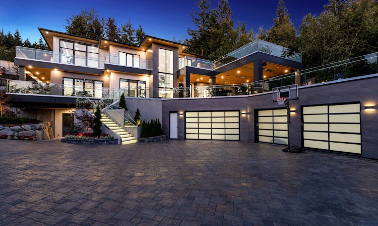 184 Kinsey Drive