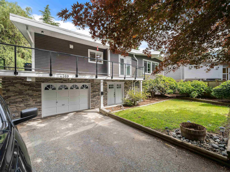 4769 201 Street, Langley, BC, V3A 6B5