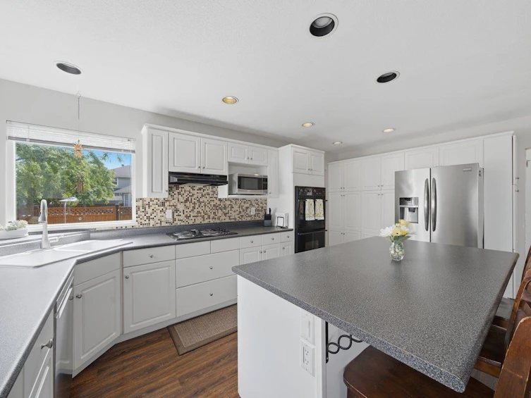 18745 65 Avenue, Surrey, BC, V3S 8V2 - 9